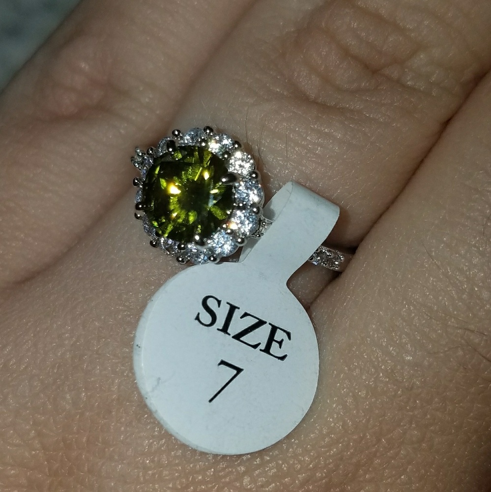 Fragrant Jewels Interstellar Ring - Picture 2 of 3